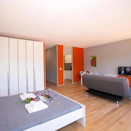 Paradise Apartment